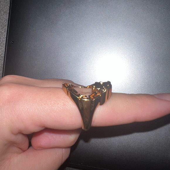 Versace gold ring designer - Picture 3 of 8
